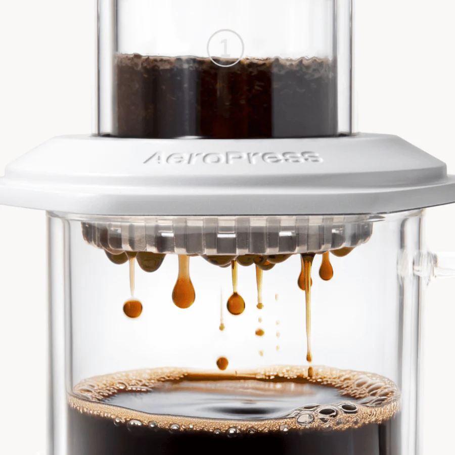 AeroPress Coffee Maker - Premium - Image 11